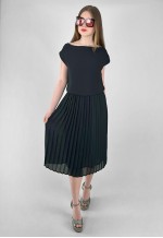 80's Vintage Sleeveless Black Pleated Ladies Midi Dress
