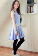 Light purple halter neck prom dress